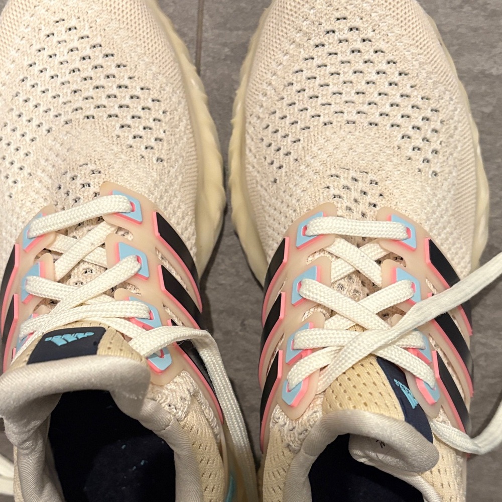 Adidas Ladies Beige and Pink Sneakers - Picture 6 of 6